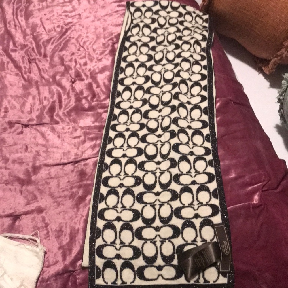Coach black and white sparkle scarf